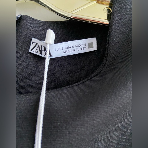 Zara Dress Sleeveless Dress - Picture 4 of 5